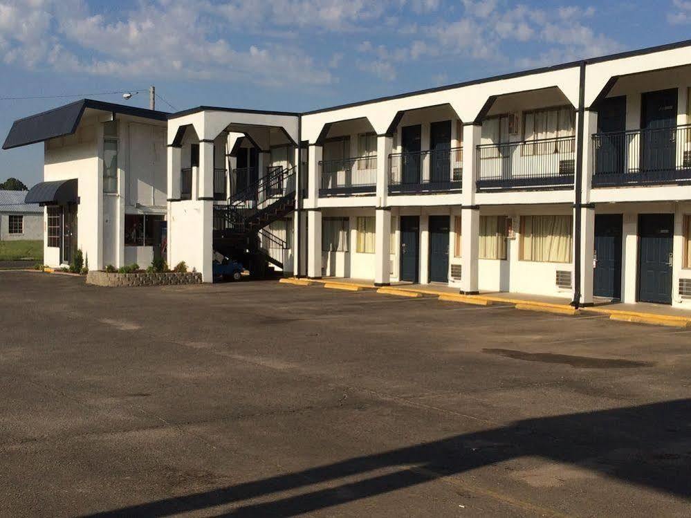 Hutchinson Inn Dış mekan fotoğraf
