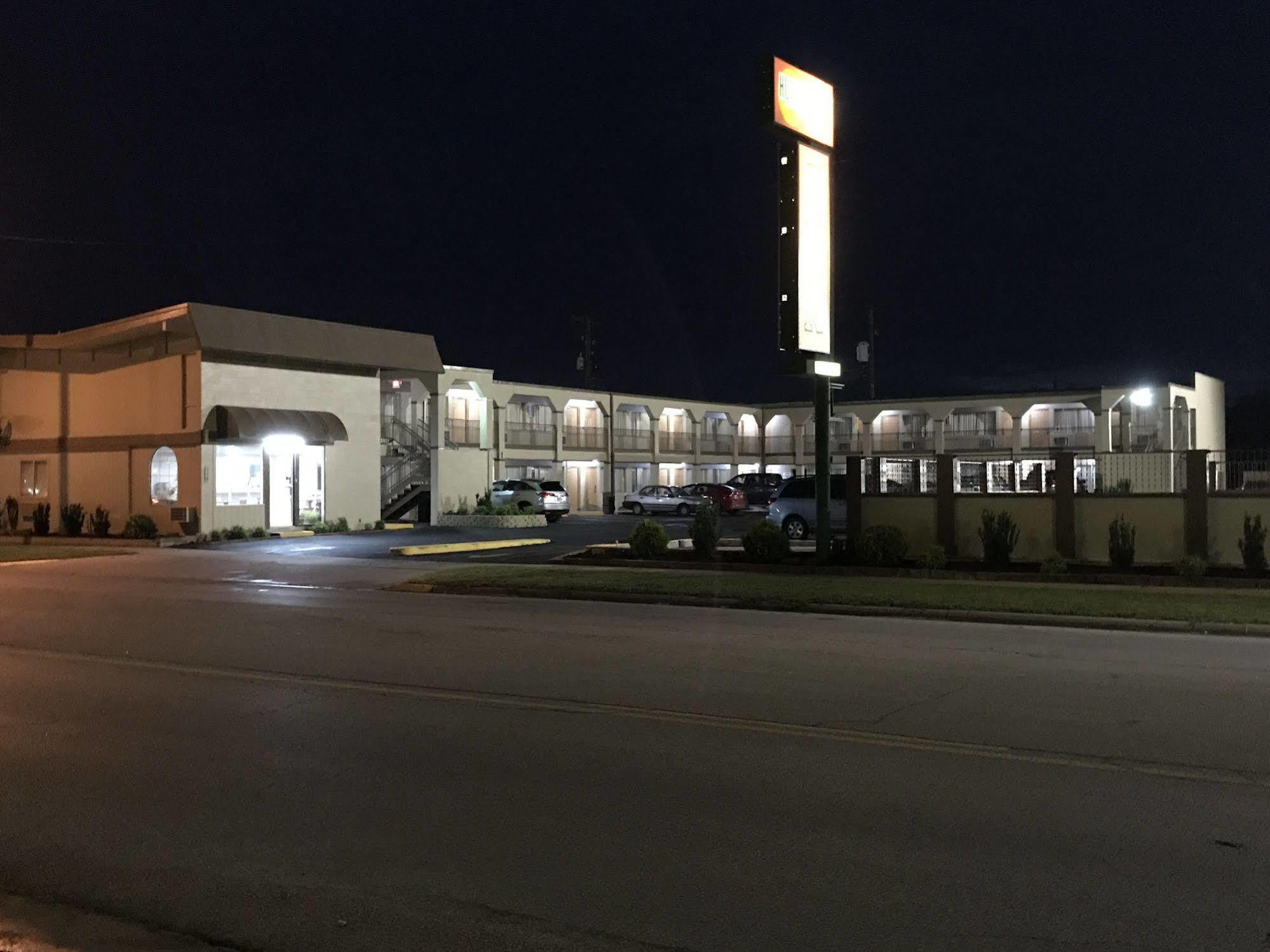 Hutchinson Inn Dış mekan fotoğraf