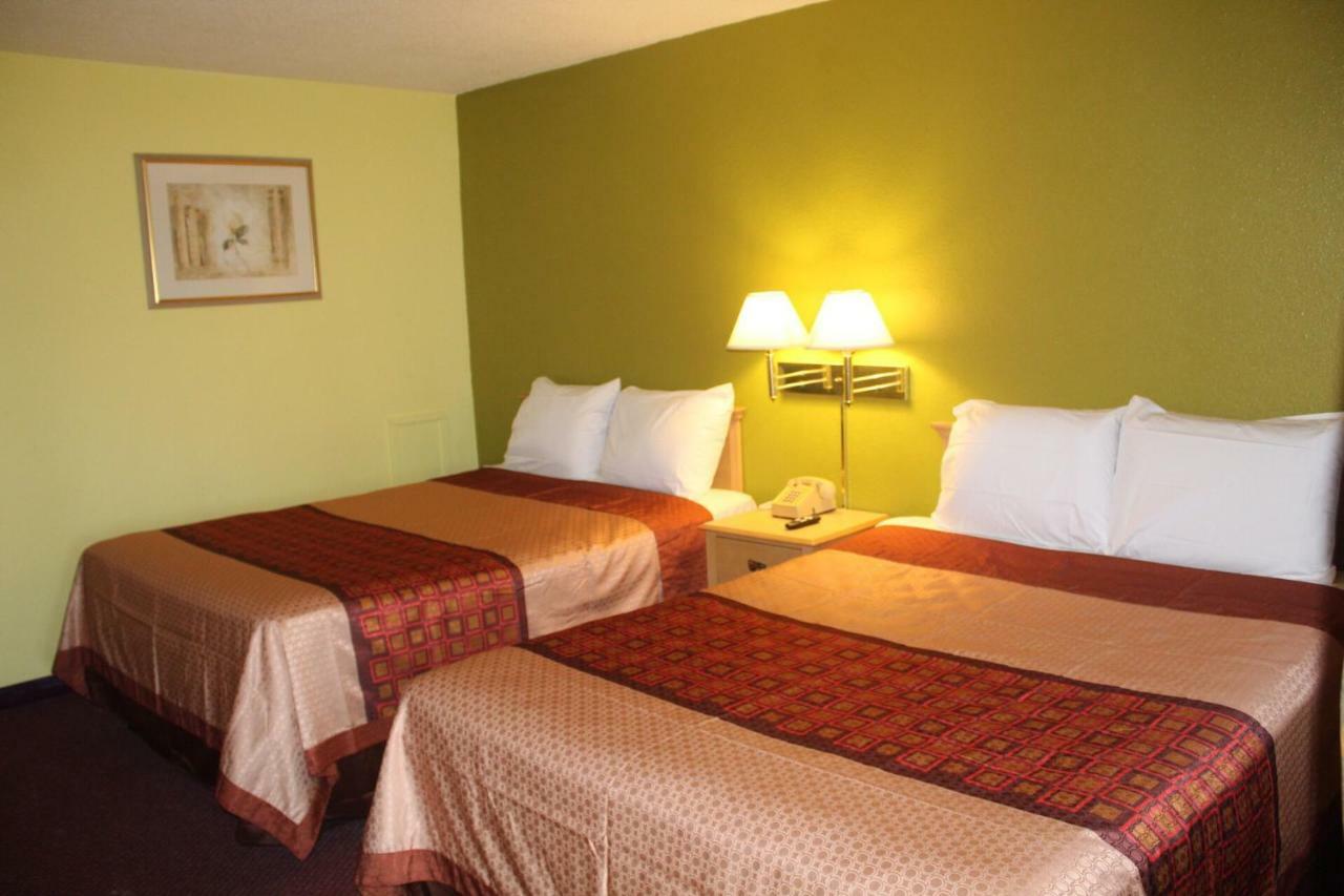 Hutchinson Inn Dış mekan fotoğraf